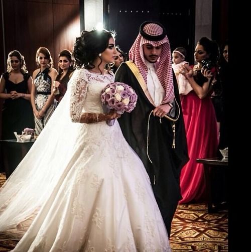 Arabian Prince and his Bride - Wedding Tradition | Blurbgeek