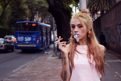 Smoking in public places causes more problems, smoking kills | Blurbgeek