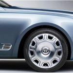 Opulent side look of Bentley Muslane – Deluxe Cars of 2019