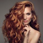 Curly loose Hairstyle