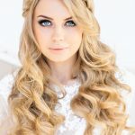 Crown For Curls Easy To Do Hairstyle