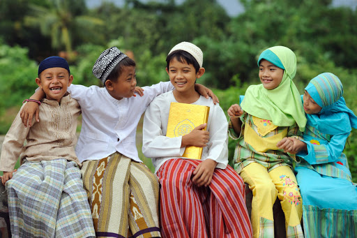 People of Indonesia | Blurbgeek